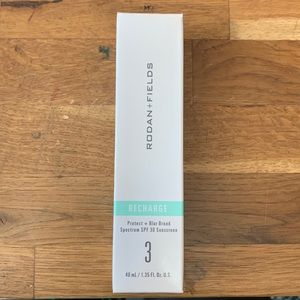 Rodan + Fields Recharge step 3: protect and blur spectrum spf 30 sunscreen